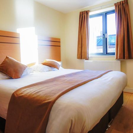 Lodge Drive Serviced Apartments Enfield Szoba fotó