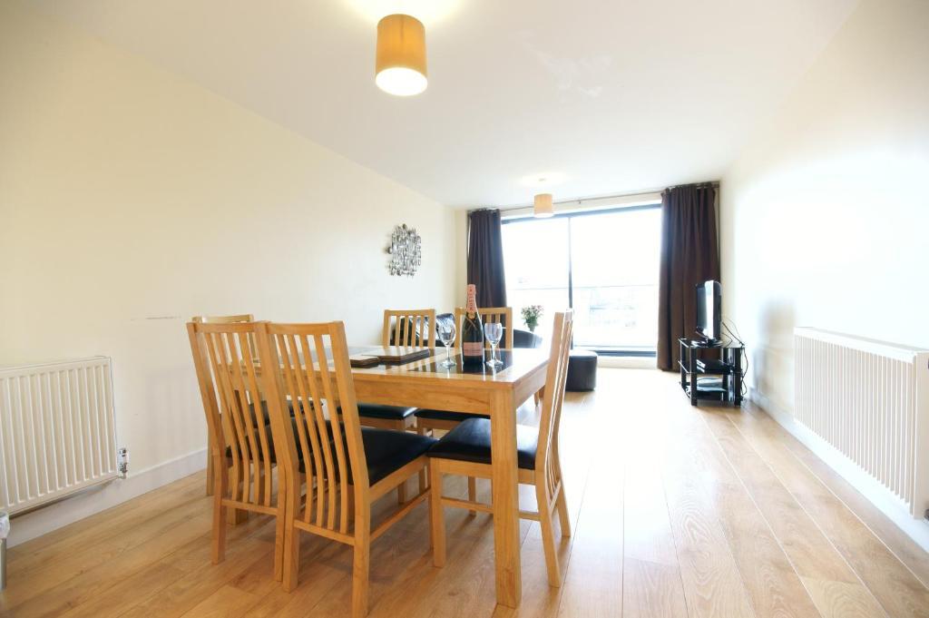 Lodge Drive Serviced Apartments Enfield Szoba fotó