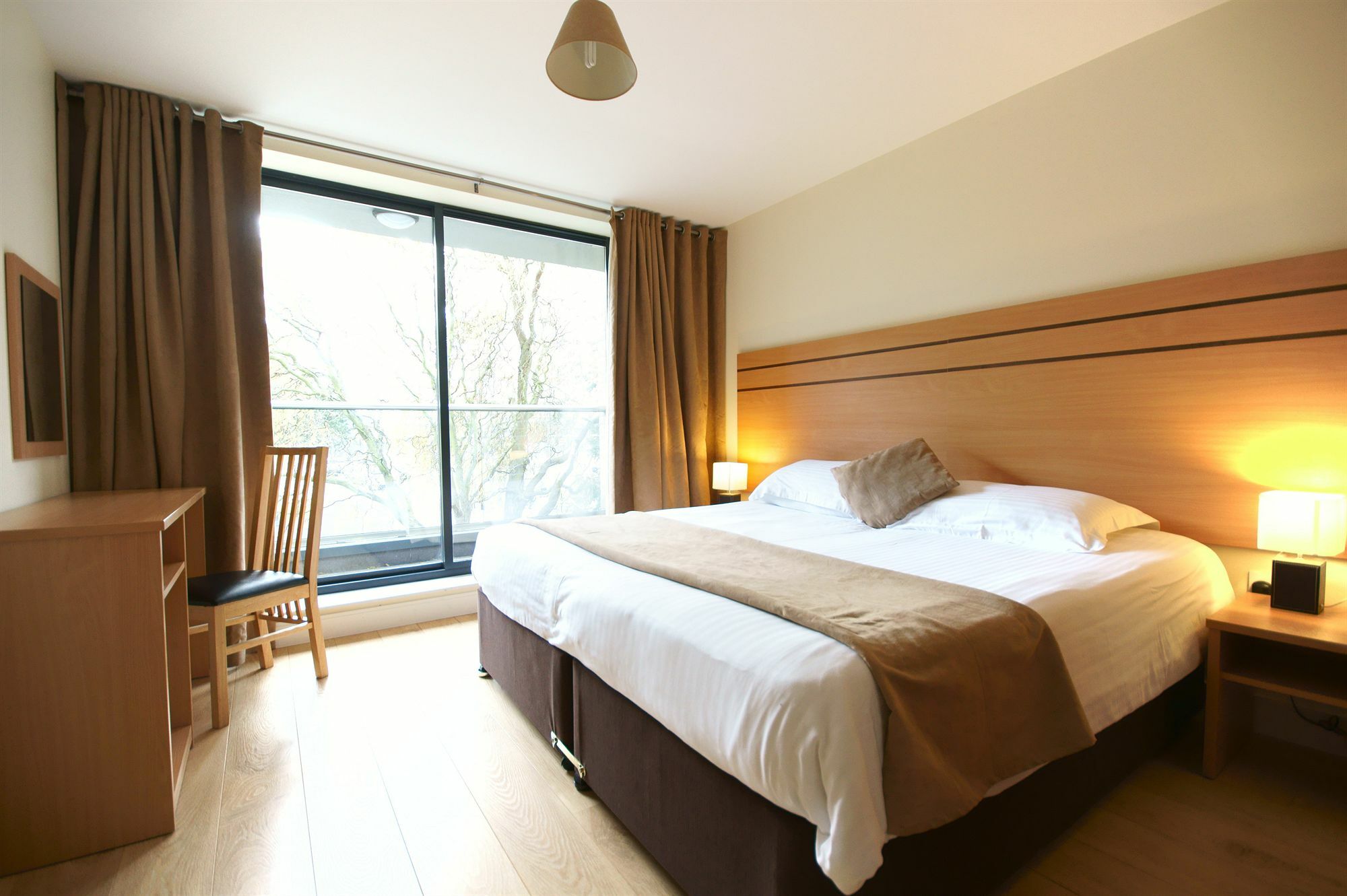 Lodge Drive Serviced Apartments Enfield Kültér fotó